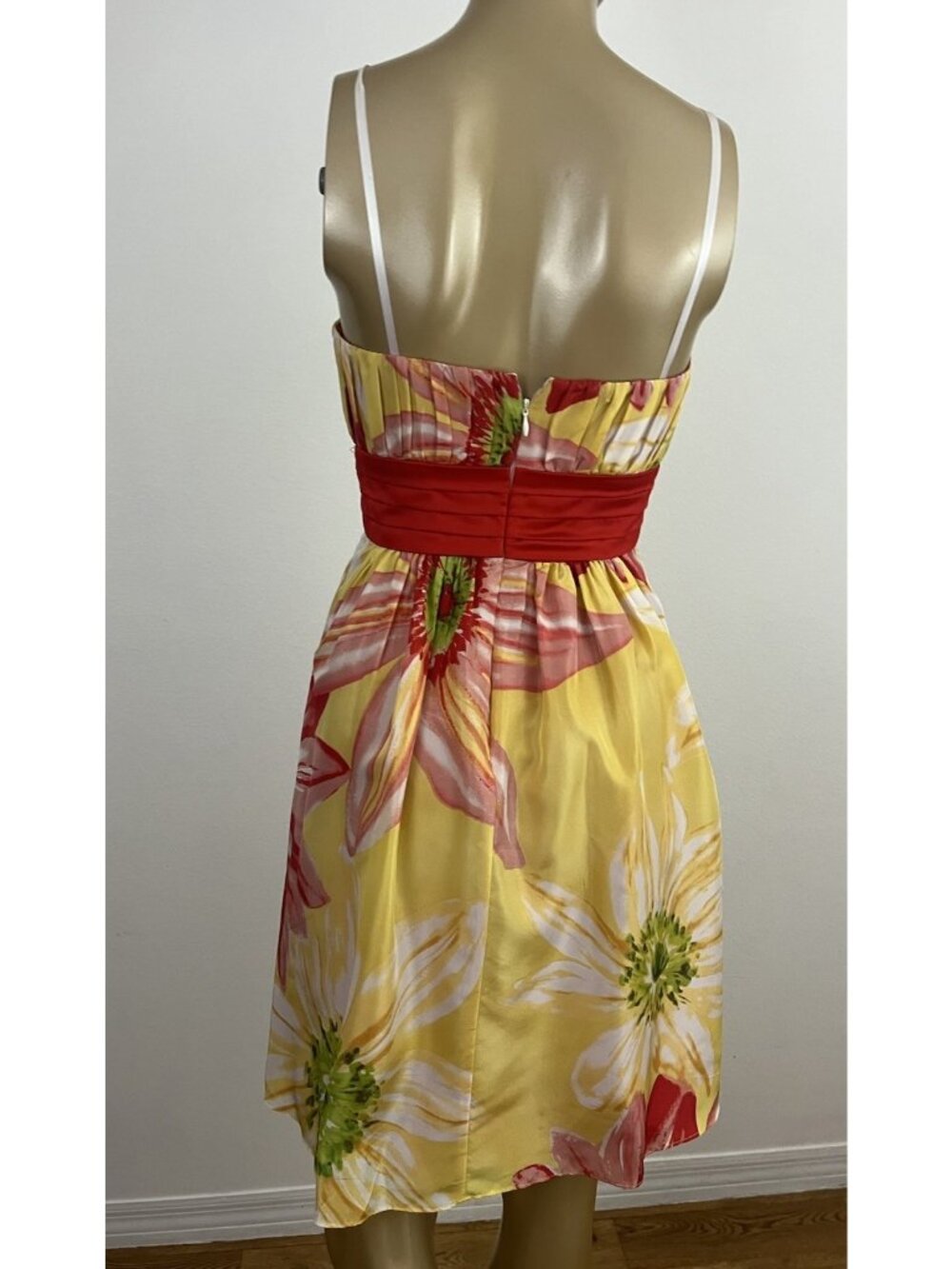 BCBG Paris Women's 2 Silk Floral Strapless Dress Tea Party Cocktail - Picture 8 of 15